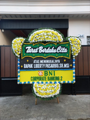 Papan Bunga Duka di Mendoyo